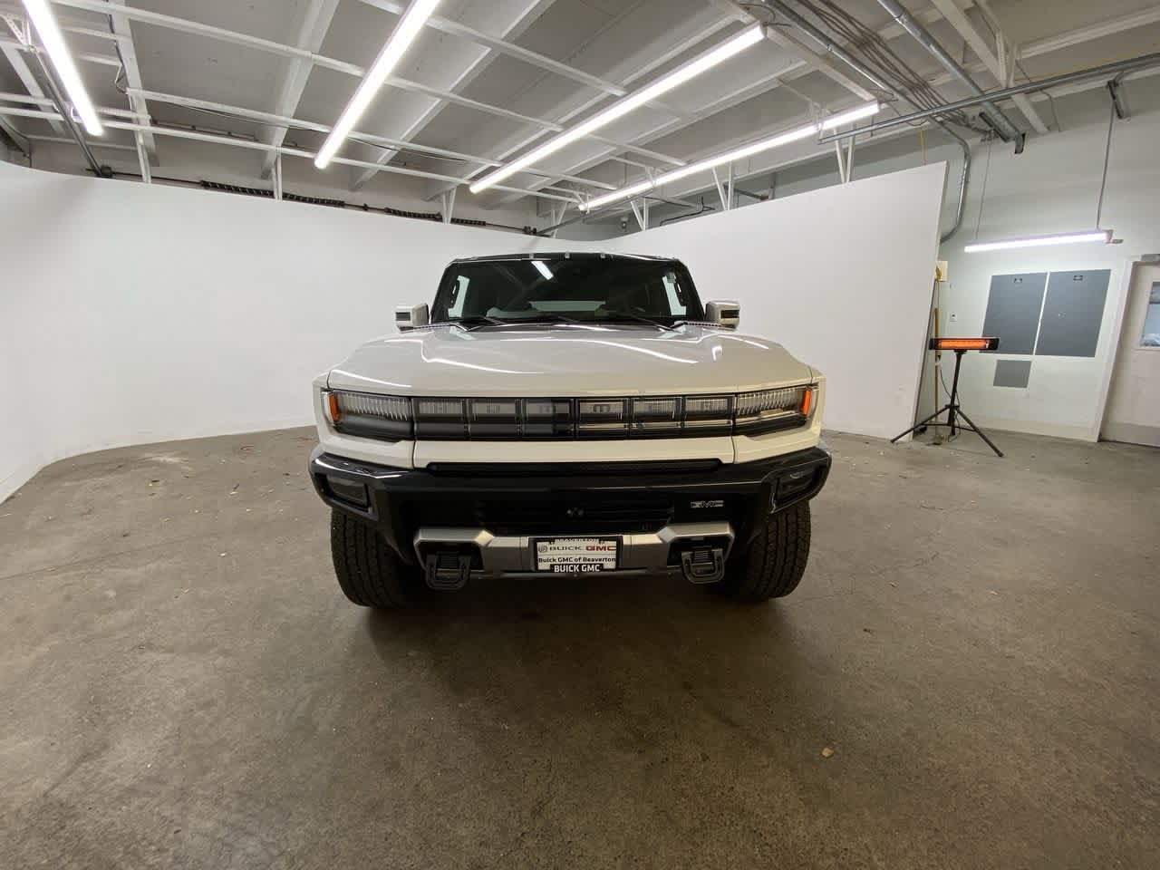 Thumbnail: 2024 GMC Hummer EV - 9