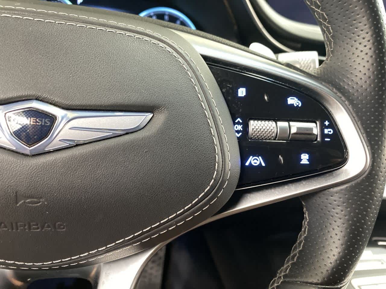 Thumbnail: 2022 Genesis GV70 - 22