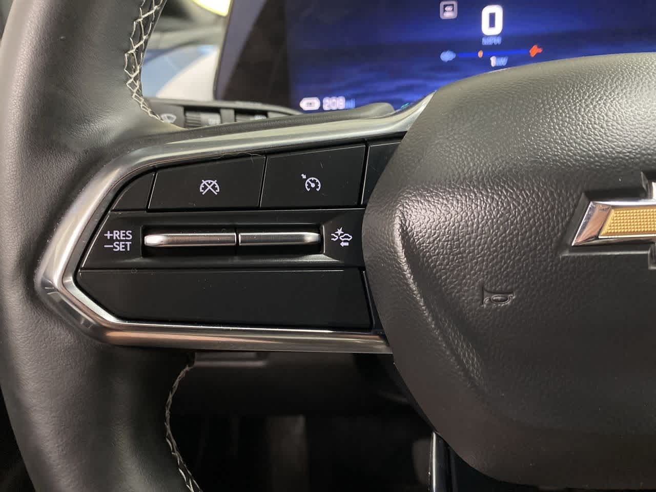 Thumbnail: 2024 Chevrolet Equinox - 21