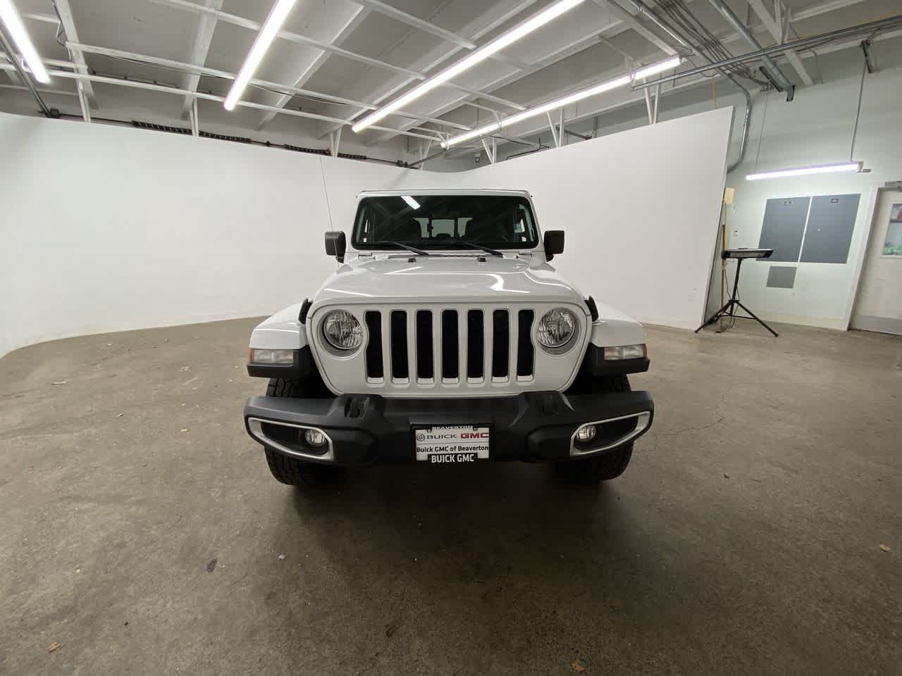 Thumbnail: 2023 Jeep Gladiator - 9