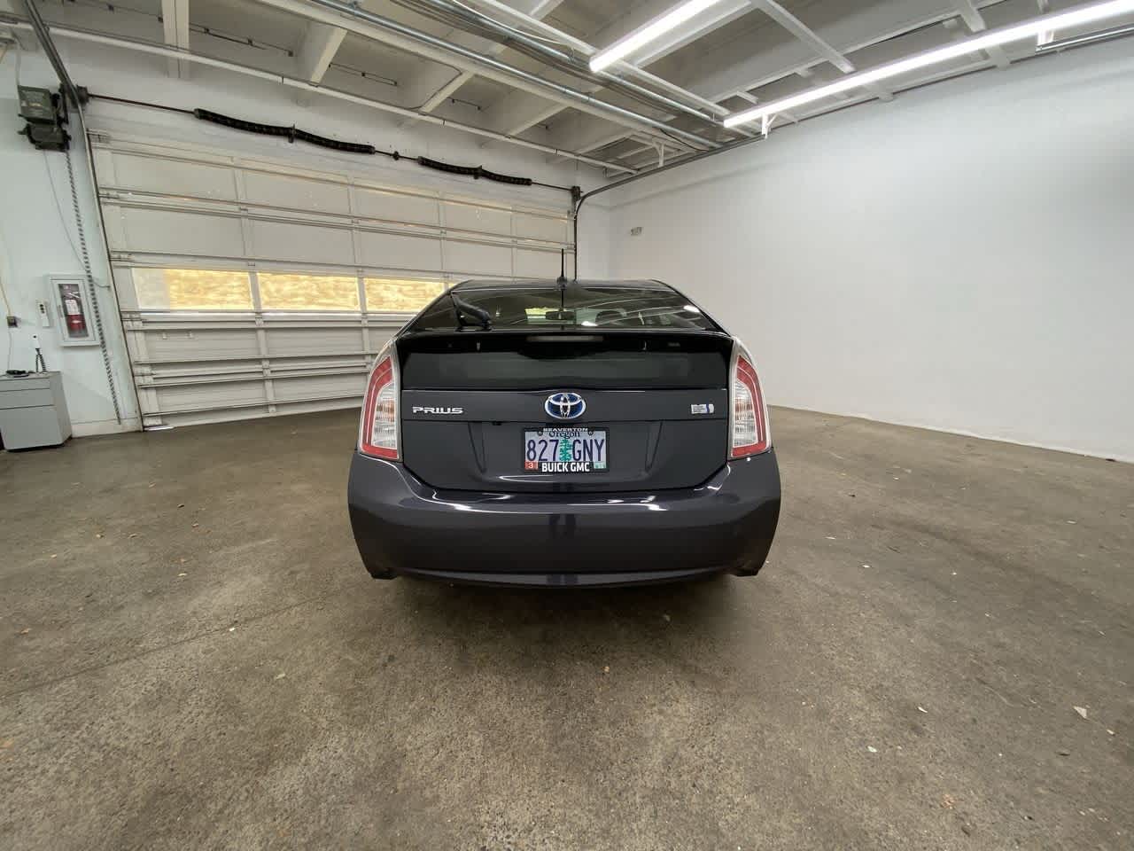 Thumbnail: 2014 Toyota Prius - 5