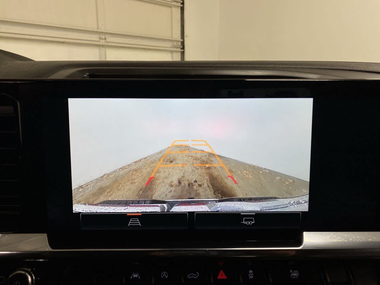 Thumbnail: 2025 GMC Sierra 1500 - 24