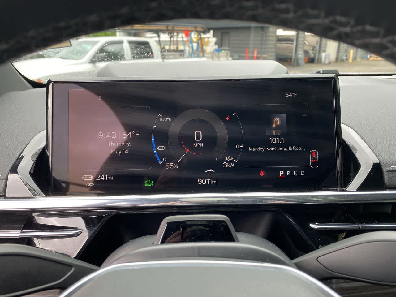 Thumbnail: 2025 GMC Sierra EV - 26