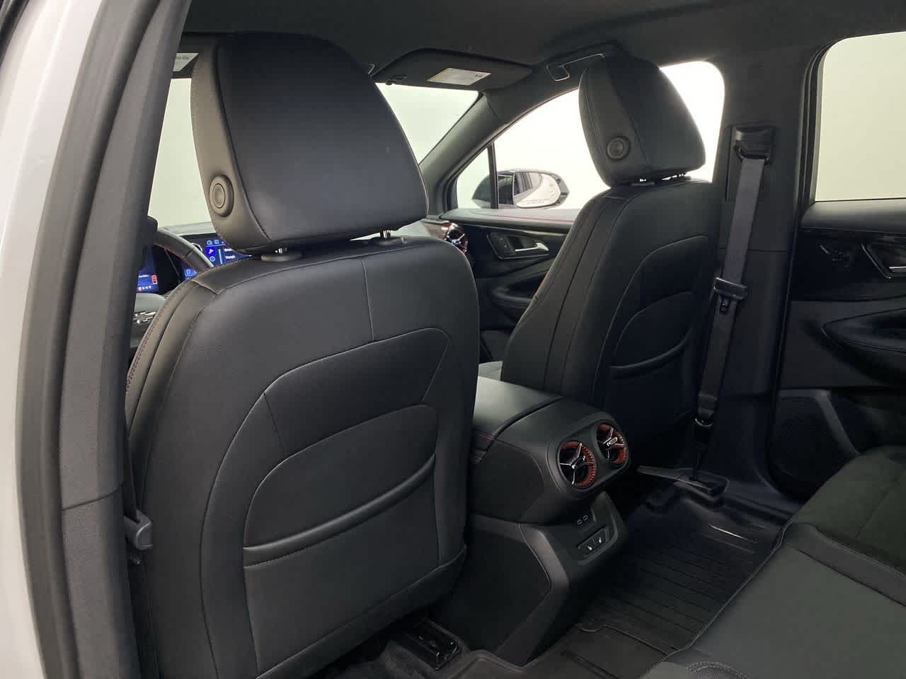 Thumbnail: 2024 Chevrolet Blazer EV - 16