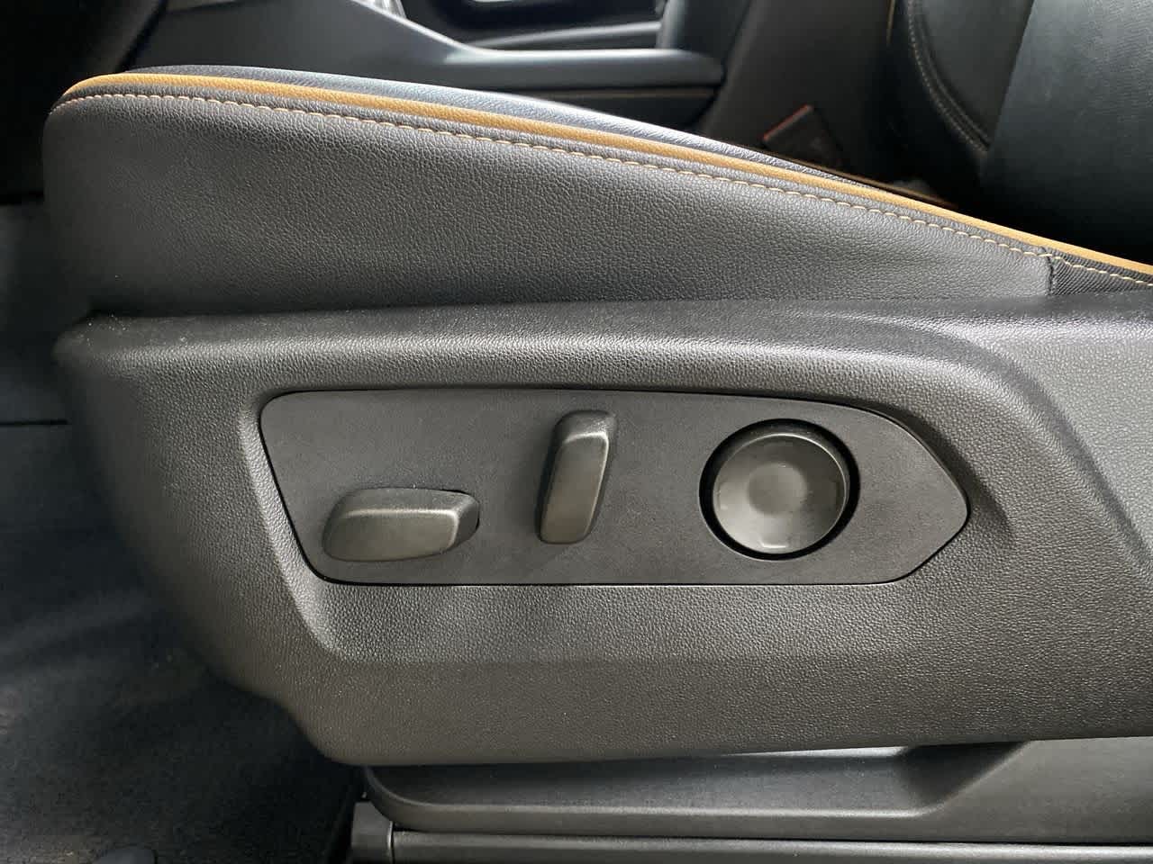 Thumbnail: 2024 GMC Yukon - 14