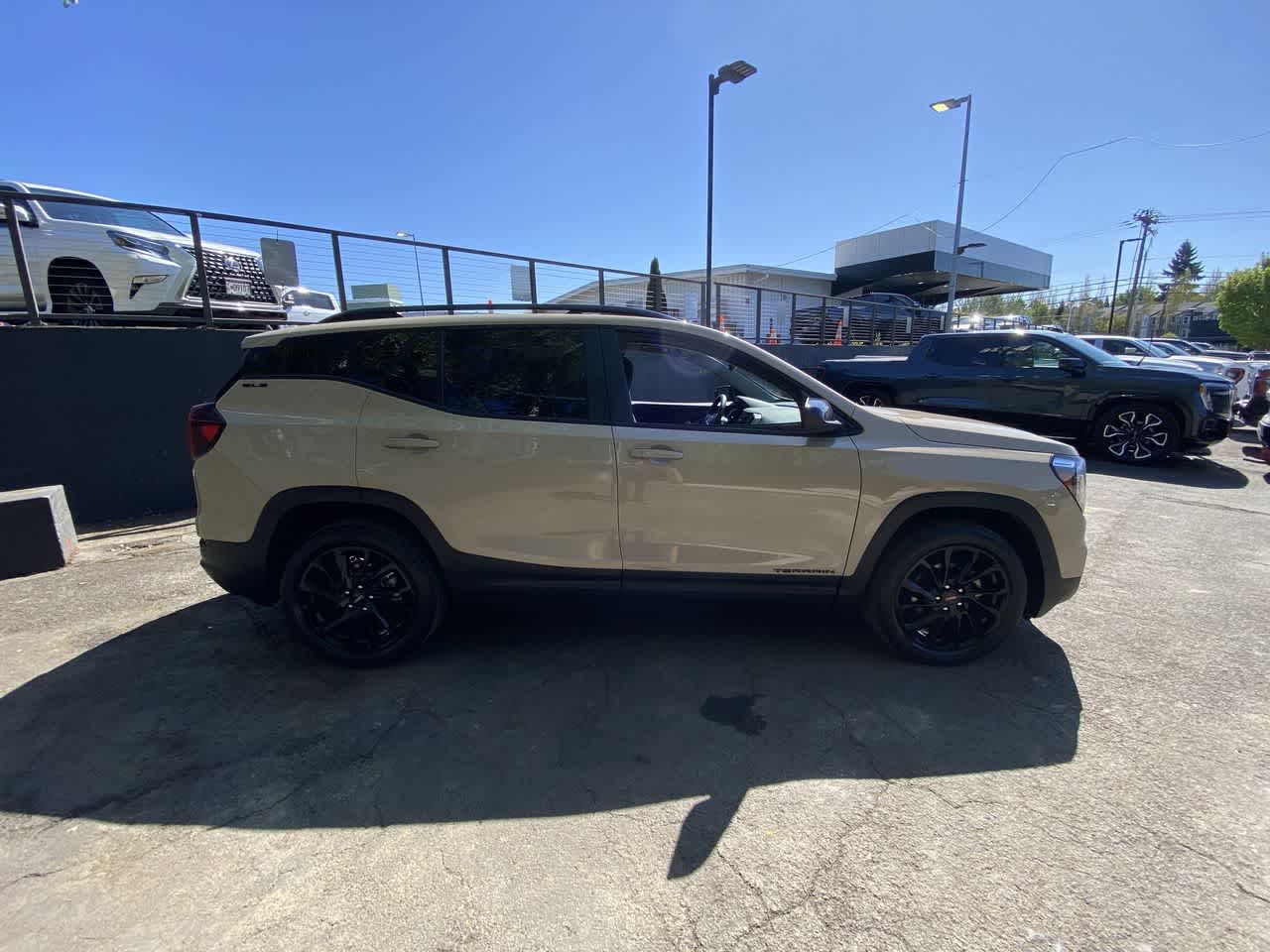 Thumbnail: 2023 GMC Terrain - 7