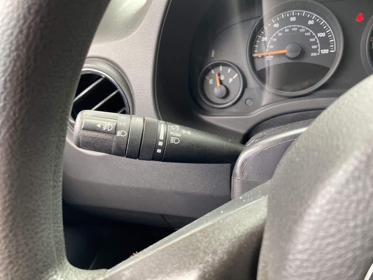 Thumbnail: 2015 Jeep Patriot - 24