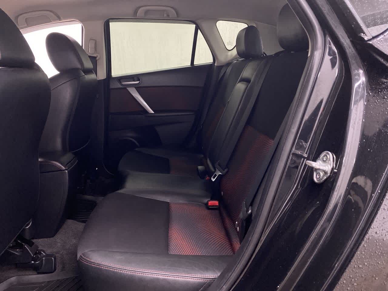 Thumbnail: 2011 Mazda Mazda3 - 16