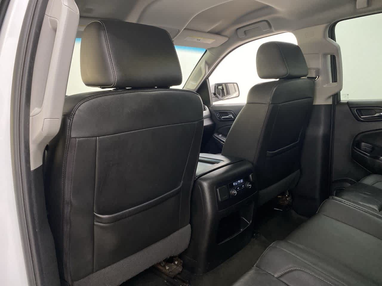 Thumbnail: 2018 Chevrolet Suburban - 16