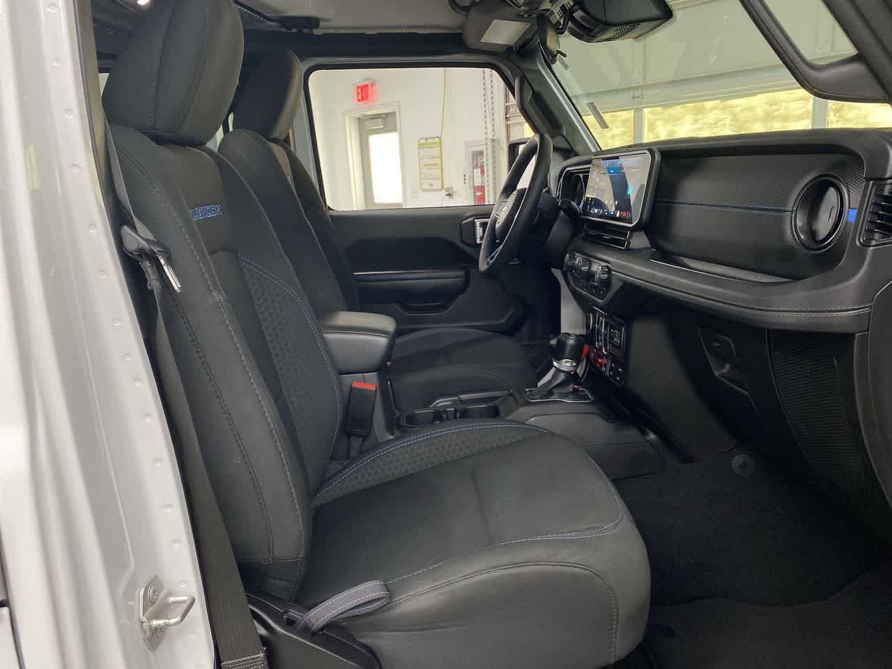 Thumbnail: 2024 Jeep Wrangler - 19