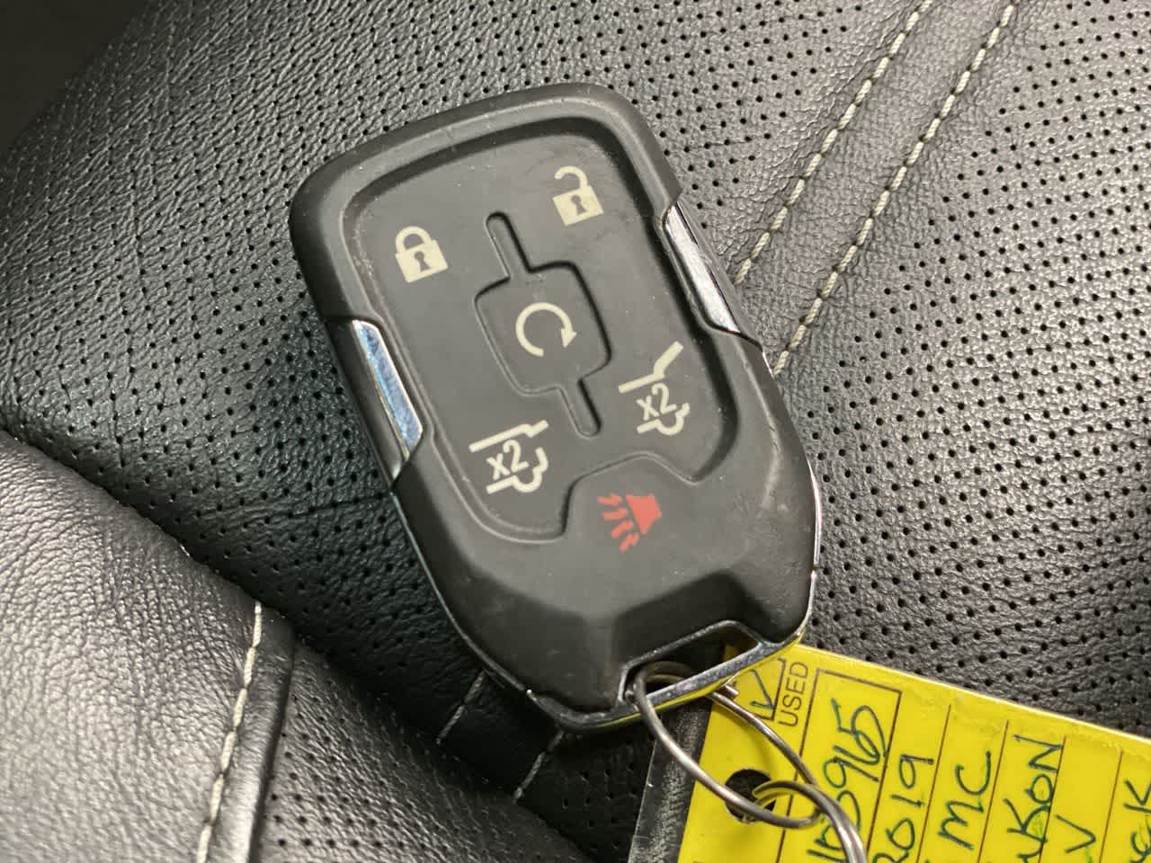 Thumbnail: 2019 GMC Yukon XL - 26