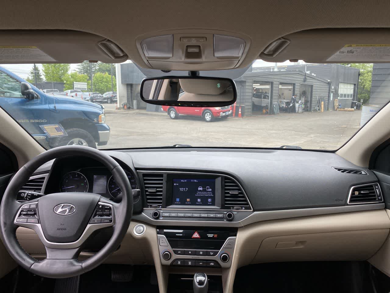Thumbnail: 2018 Hyundai Elantra - 13