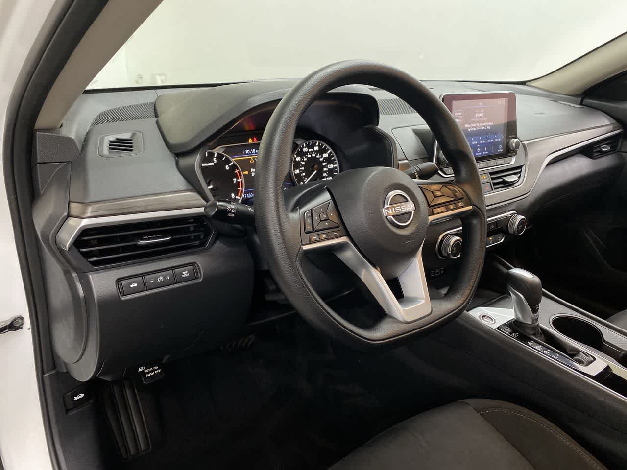 Thumbnail: 2025 Nissan Altima - 2