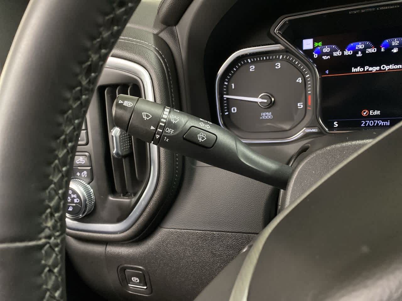 Thumbnail: 2023 GMC Sierra 3500 - 22