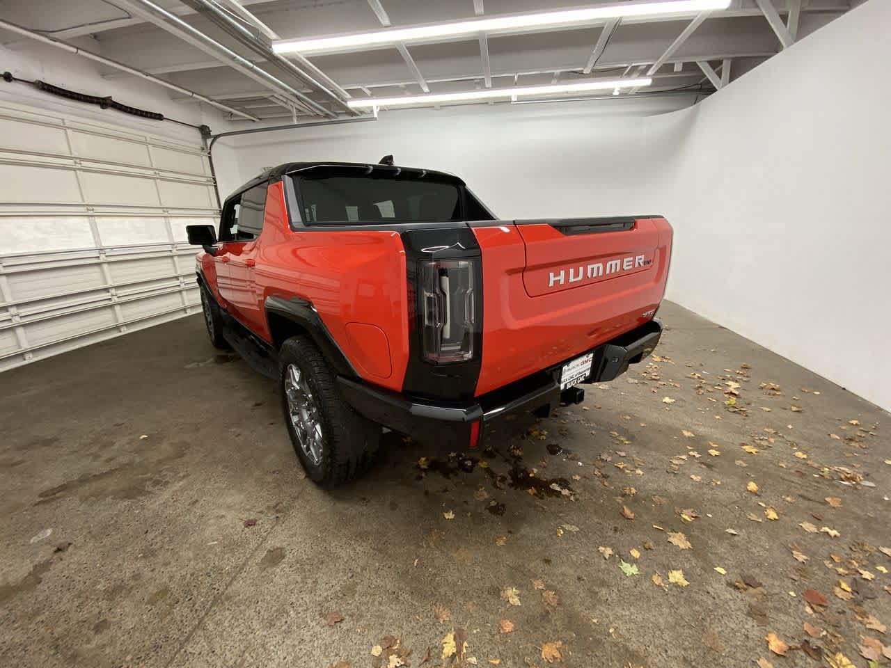 Thumbnail: 2025 GMC Hummer EV - 4