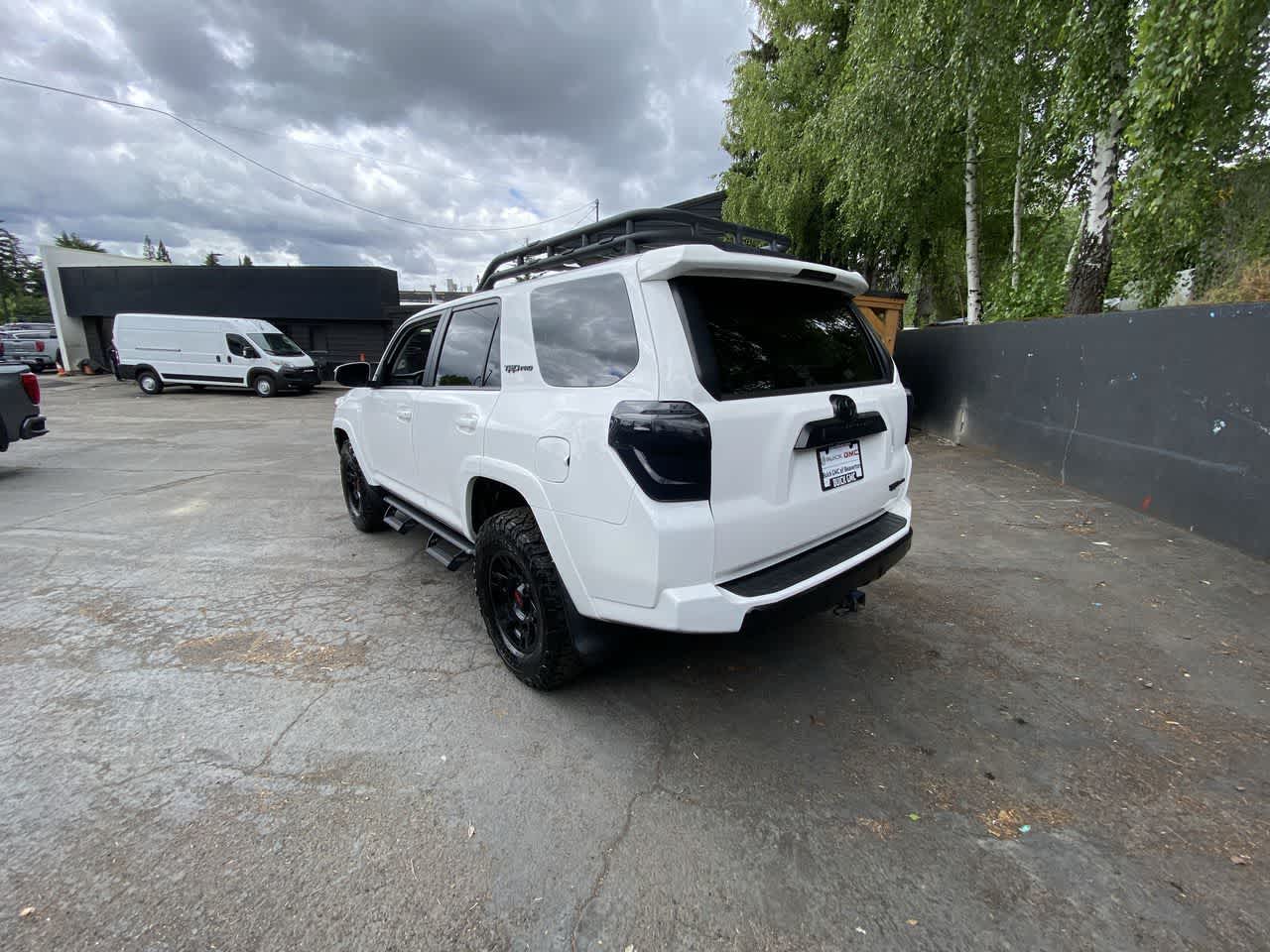 Thumbnail: 2020 Toyota 4Runner - 4
