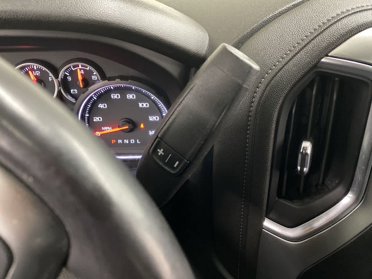 Thumbnail: 2022 Chevrolet Silverado 1500 - 25