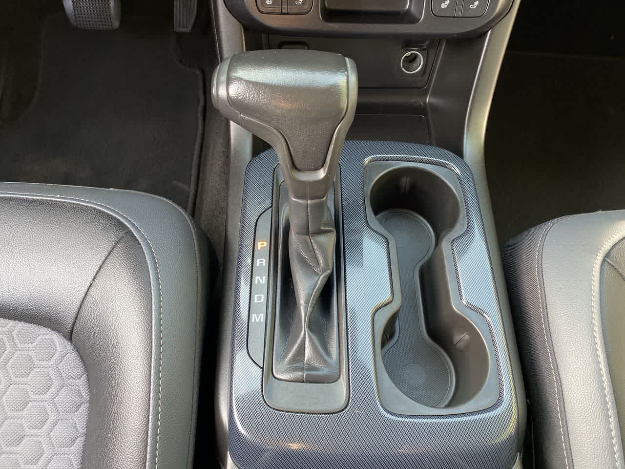 Thumbnail: 2015 Chevrolet Colorado - 26