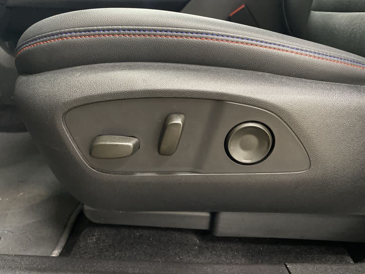 Thumbnail: 2024 Chevrolet Equinox - 16