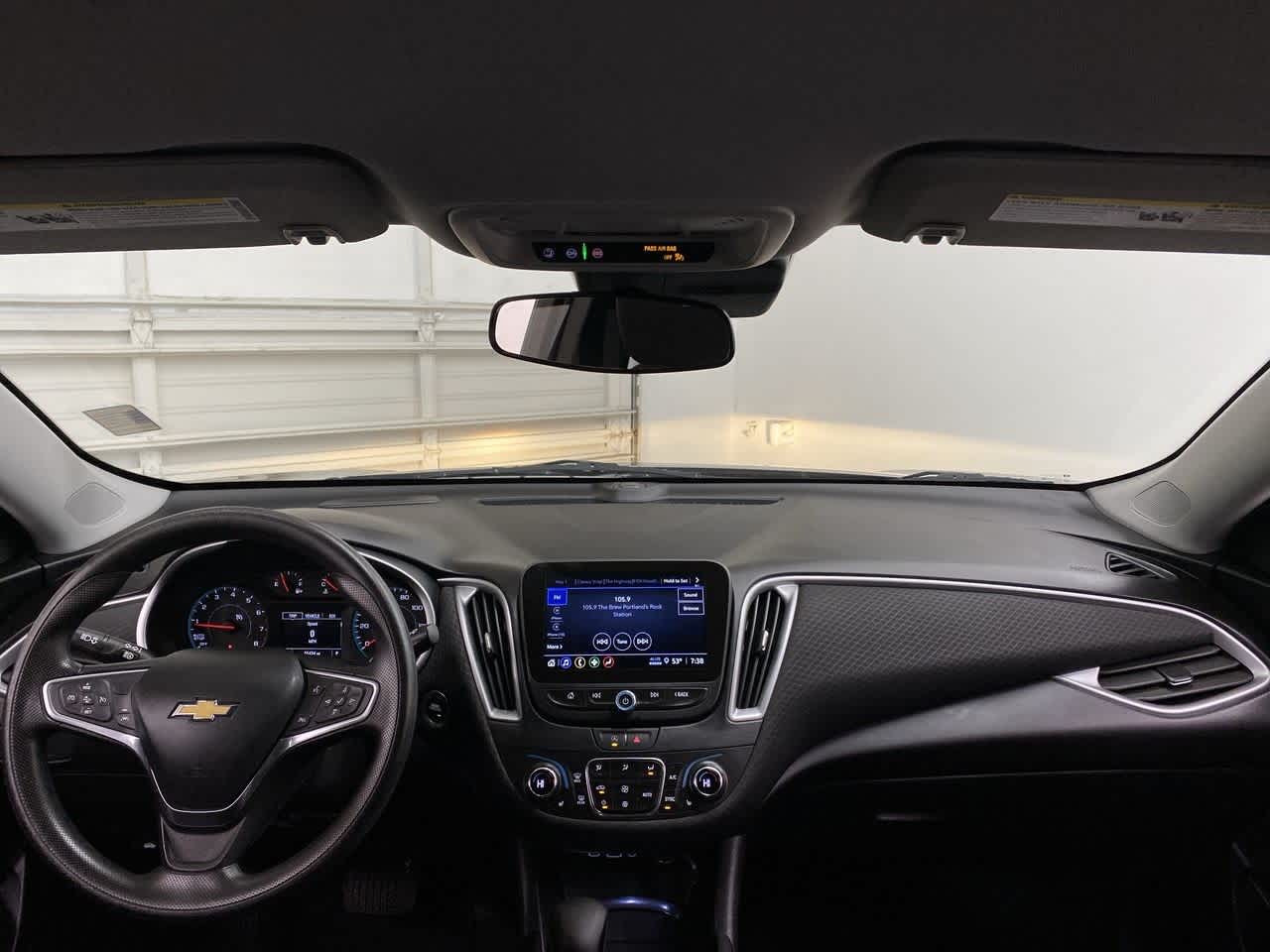 Thumbnail: 2023 Chevrolet Malibu - 12