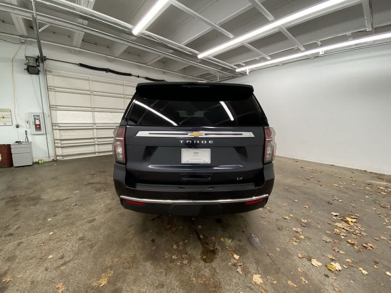 Thumbnail: 2023 Chevrolet Tahoe - 5