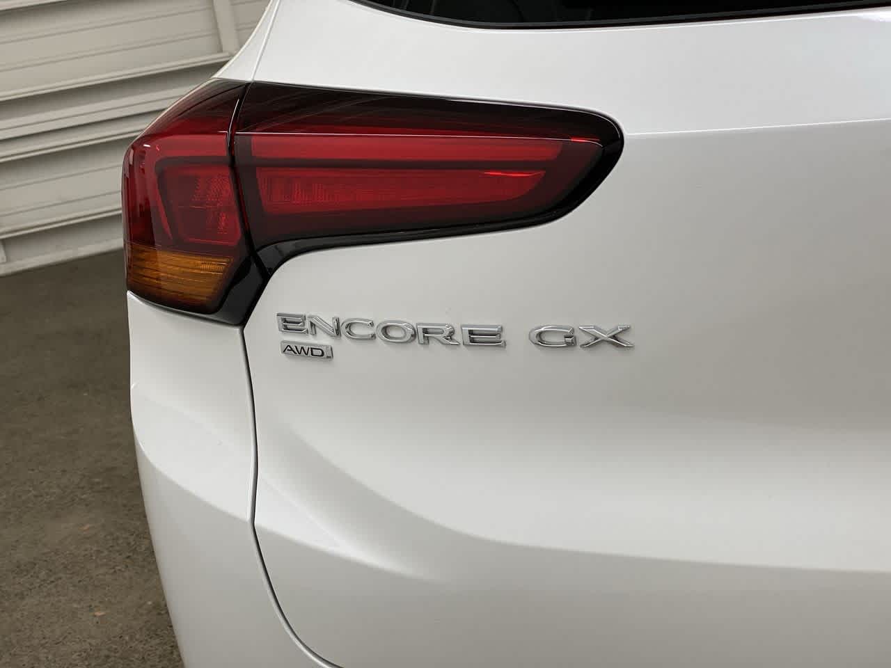 Thumbnail: 2022 Buick Encore GX - 10