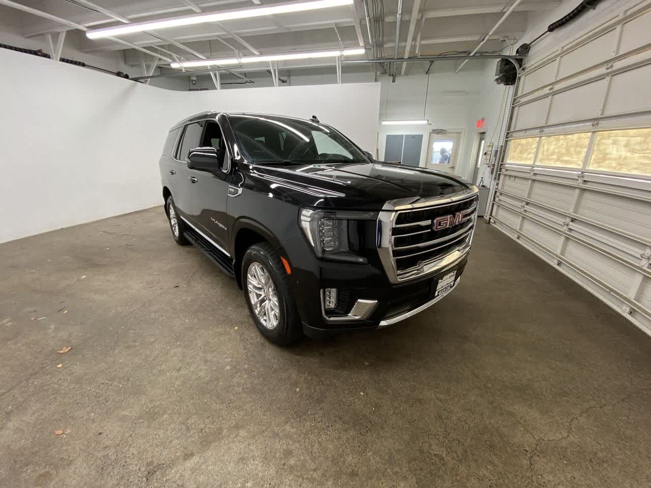 Thumbnail: 2022 GMC Yukon - 8