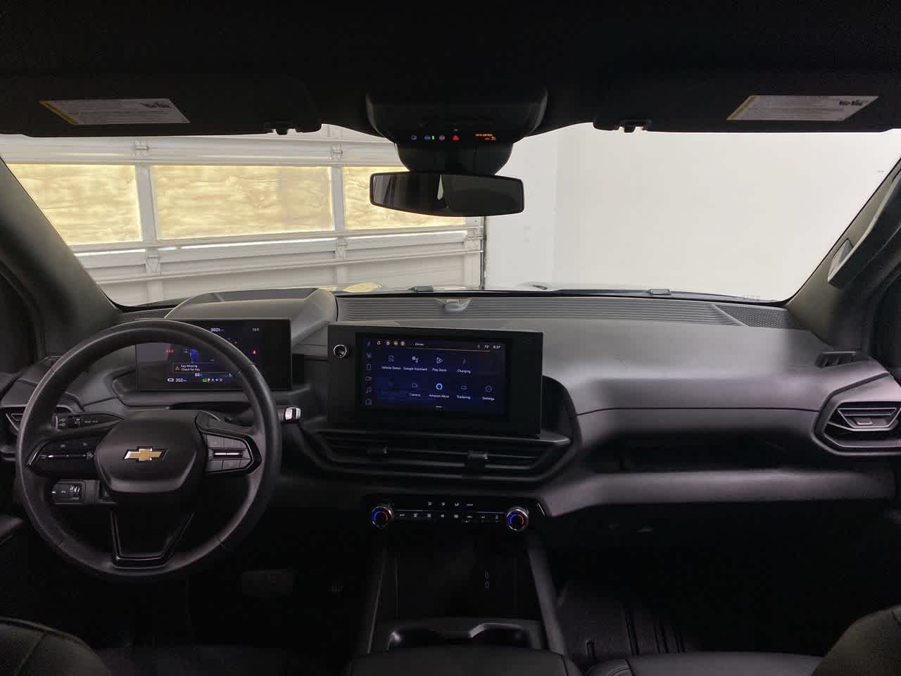 Thumbnail: 2024 Chevrolet Silverado EV - 13