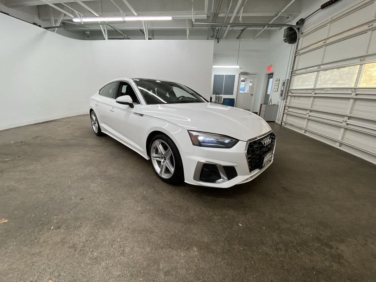 Thumbnail: 2021 Audi A5 - 8