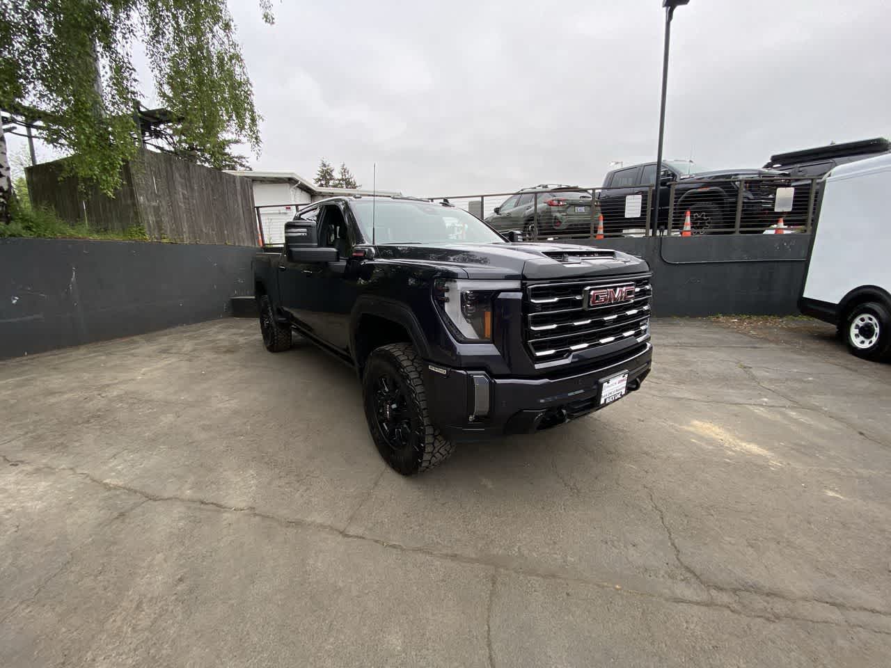 Thumbnail: 2024 GMC Sierra 2500 - 8