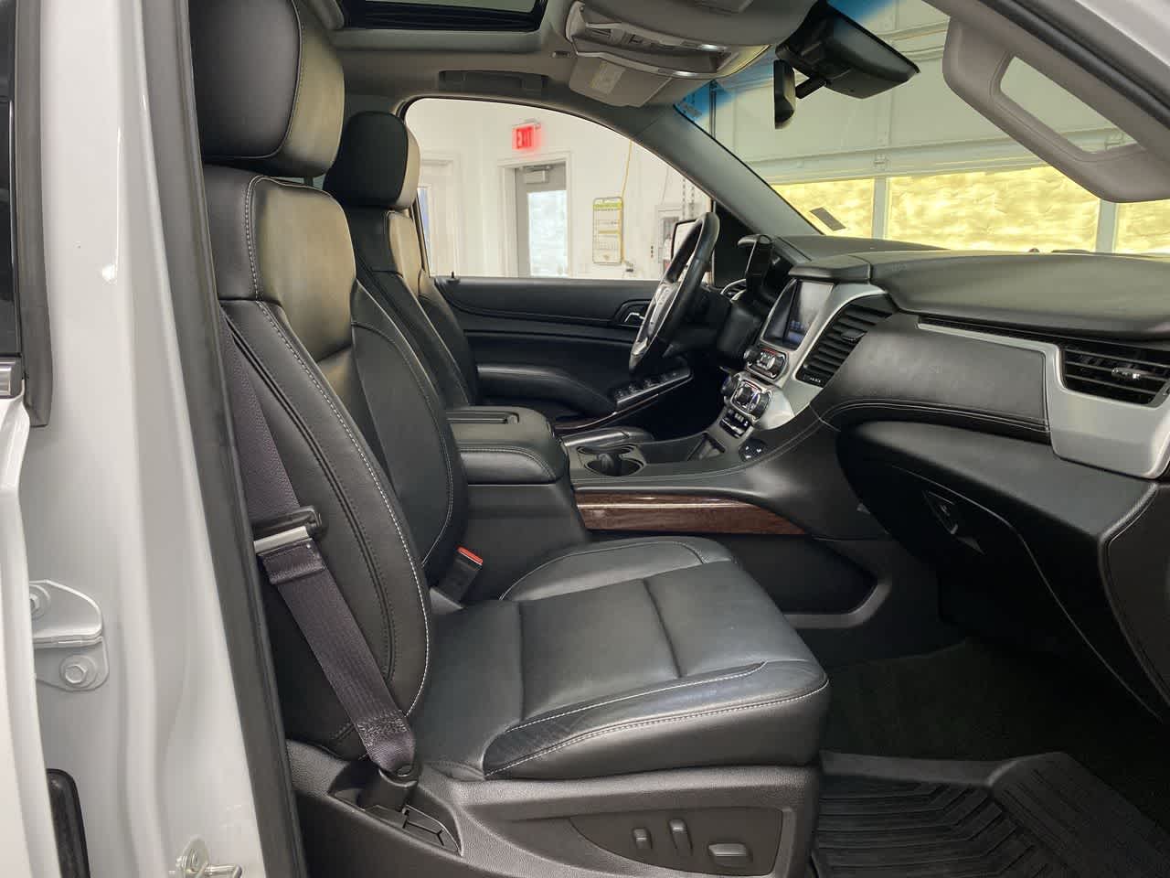 Thumbnail: 2016 GMC Yukon - 18