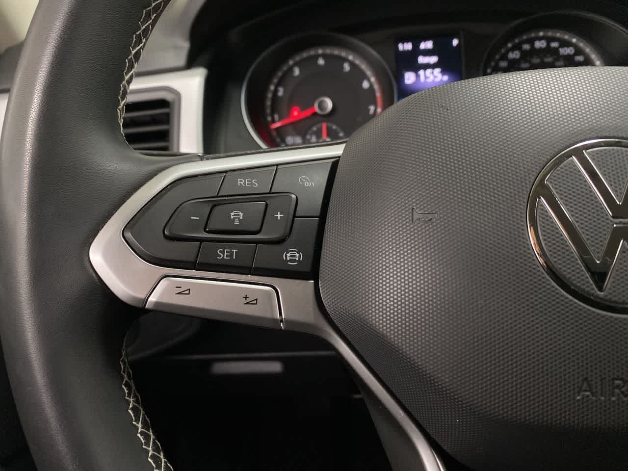 Thumbnail: 2021 Volkswagen Atlas - 21