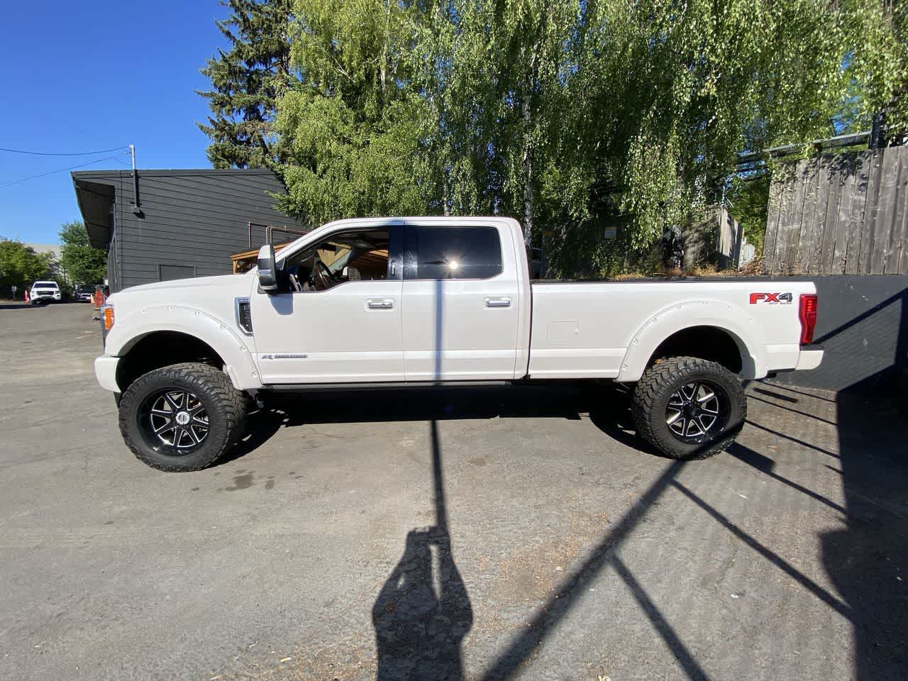 Thumbnail: 2018 Ford F-350 - 3