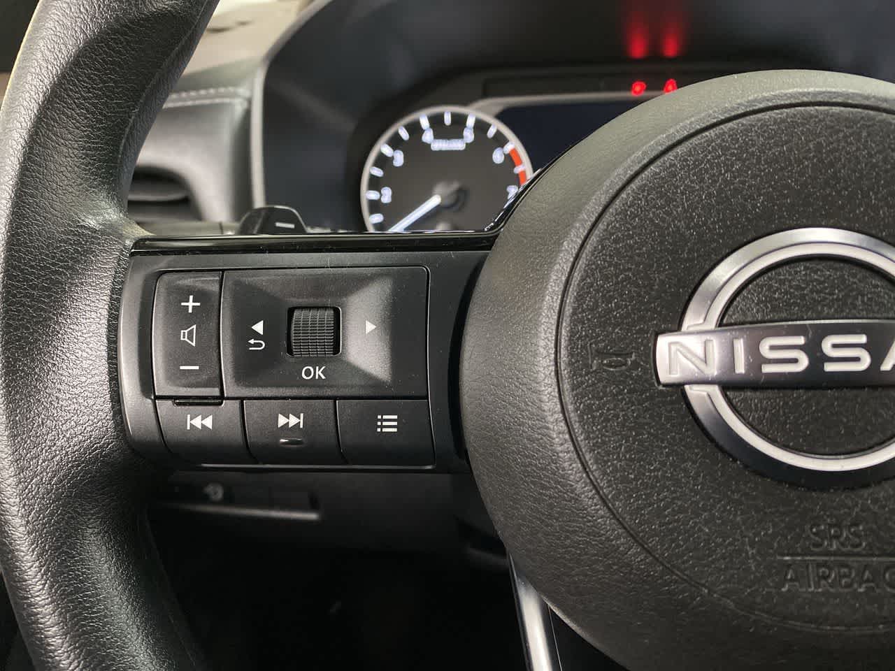 Thumbnail: 2023 Nissan Rogue - 20