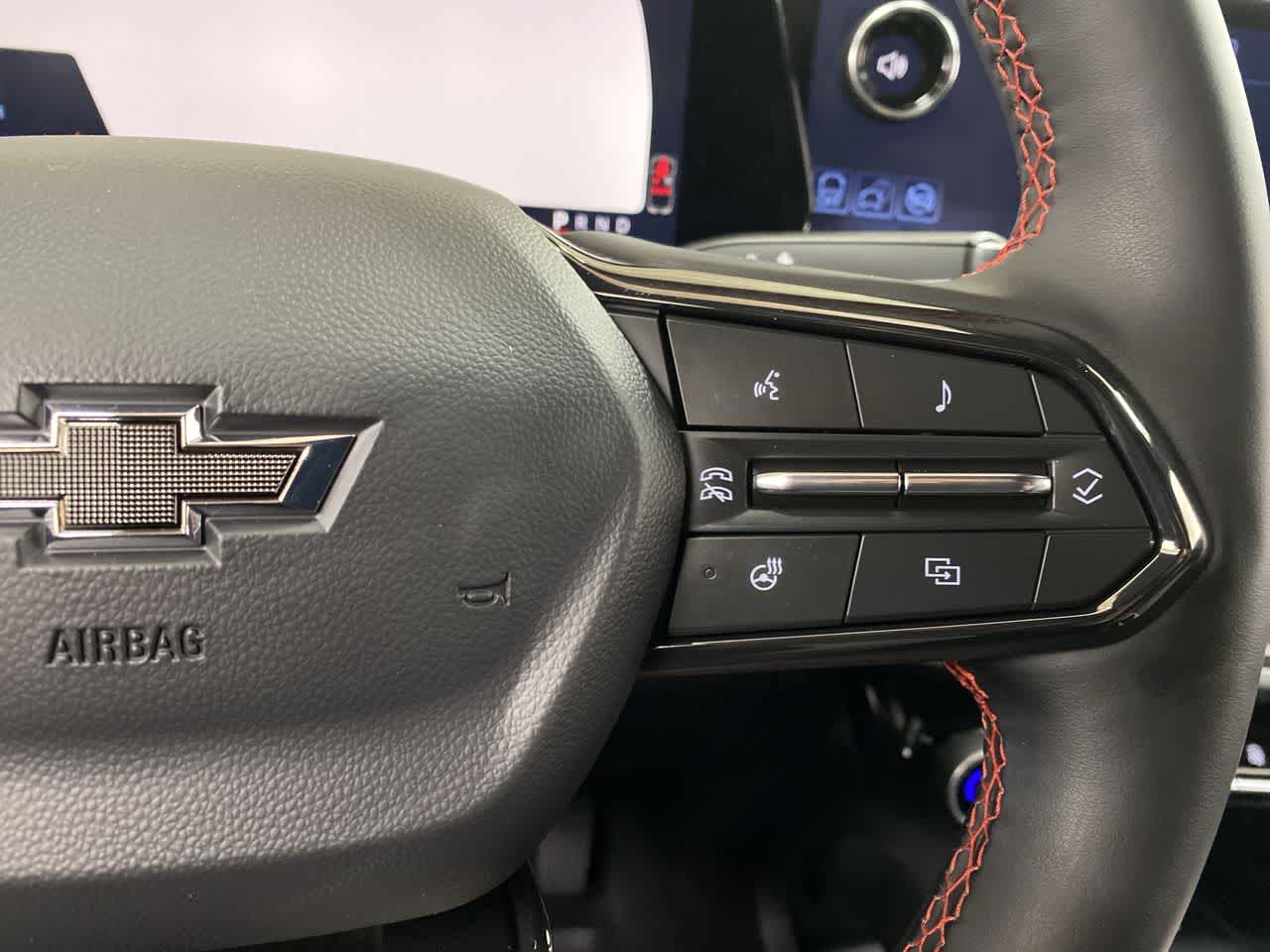 Thumbnail: 2025 Chevrolet Equinox - 21