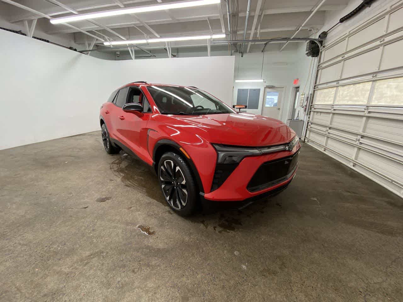 Thumbnail: 2024 Chevrolet Blazer EV - 8