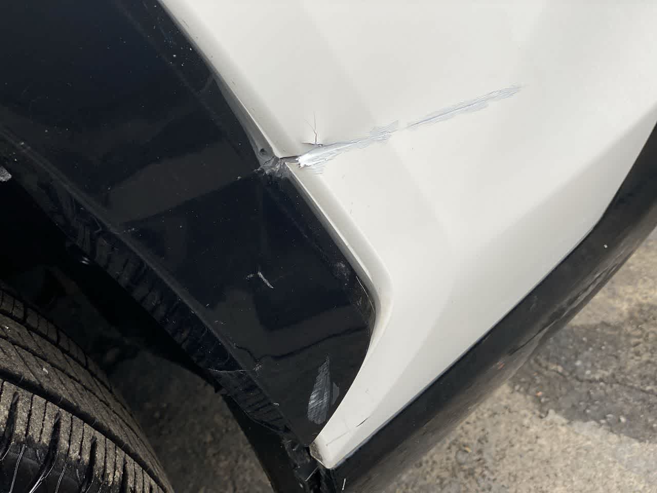 Thumbnail: 2023 Toyota RAV4 - 33