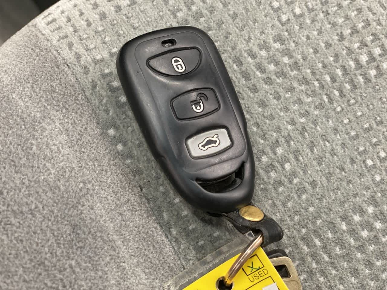 Thumbnail: 2007 Kia Sorento - 30