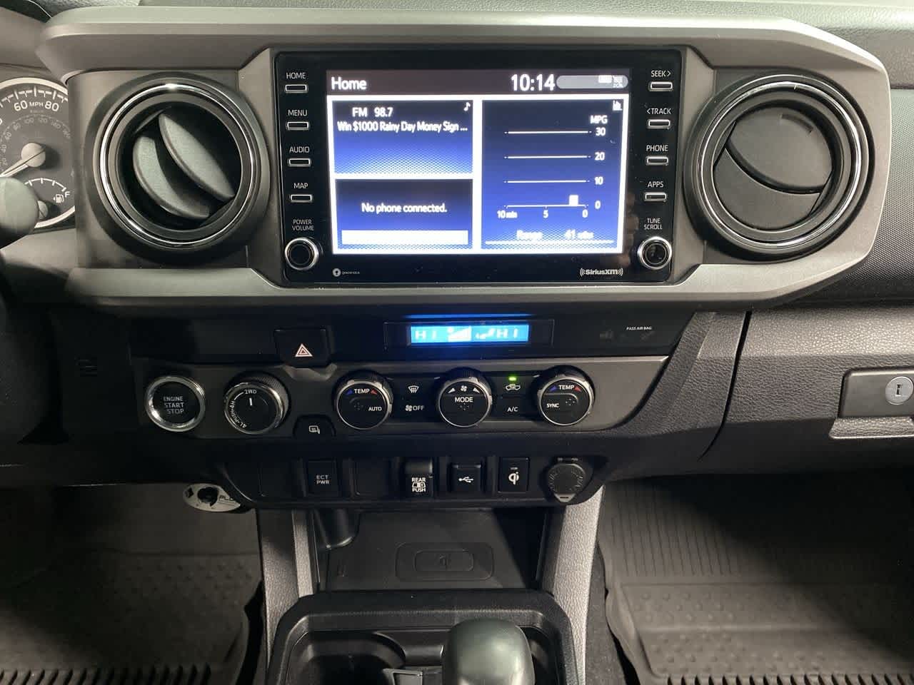 Thumbnail: 2021 Toyota Tacoma - 24