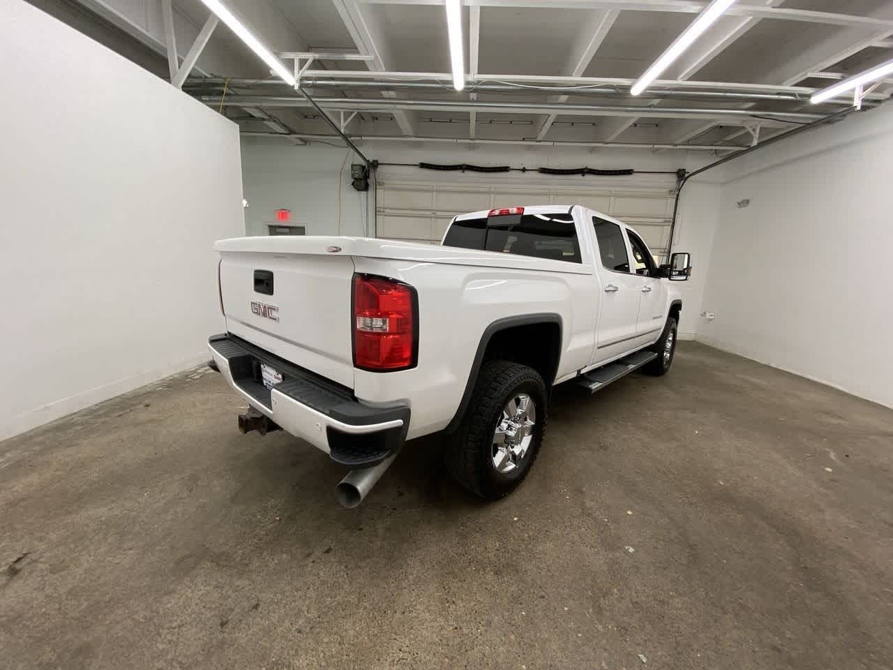 Thumbnail: 2018 GMC Sierra 3500 - 6