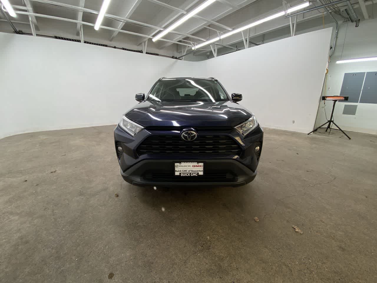 Thumbnail: 2021 Toyota RAV4 - 9