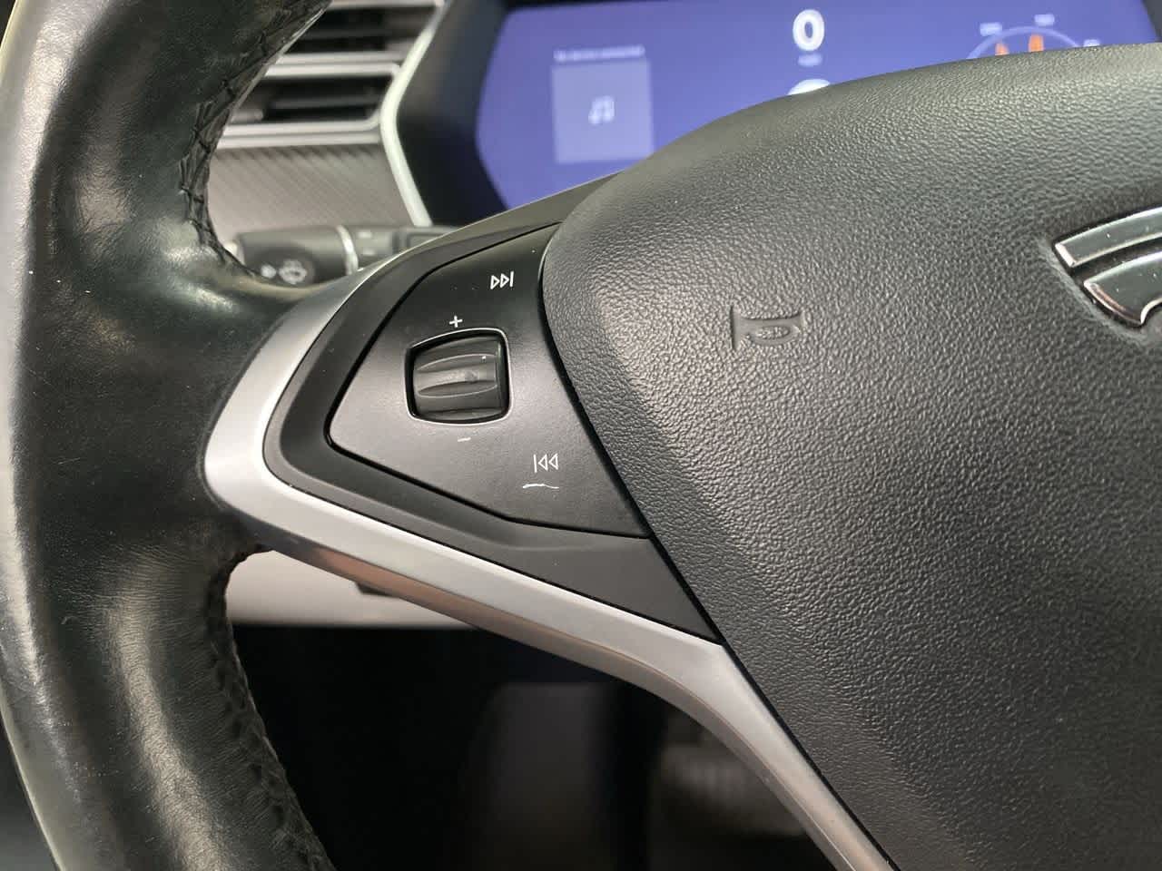 Thumbnail: 2017 Tesla Model X - 20
