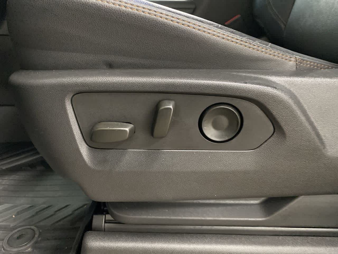 Thumbnail: 2023 GMC Sierra 1500 - 14