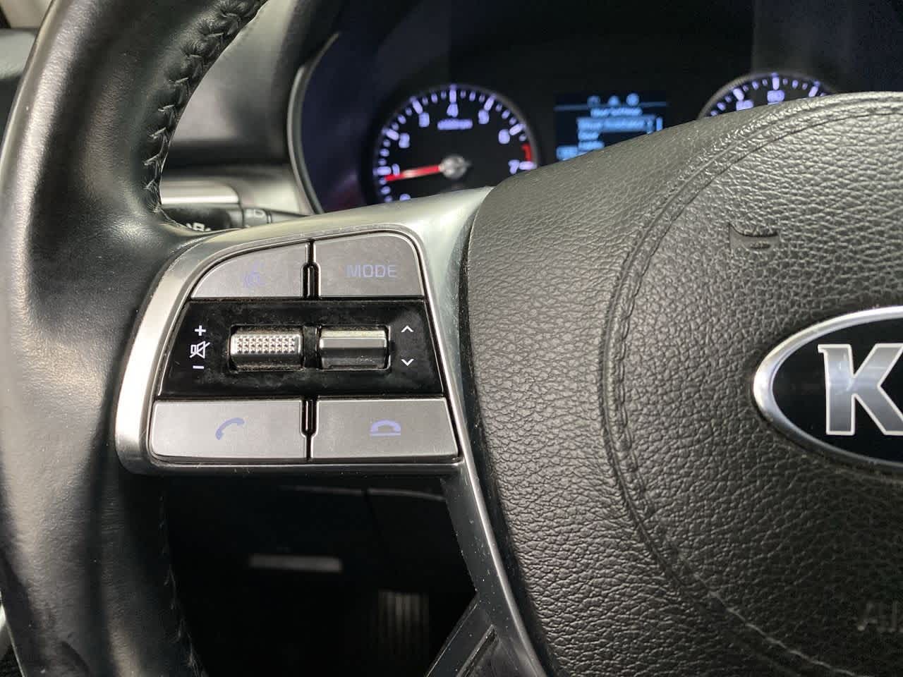 Thumbnail: 2020 Kia Telluride - 21