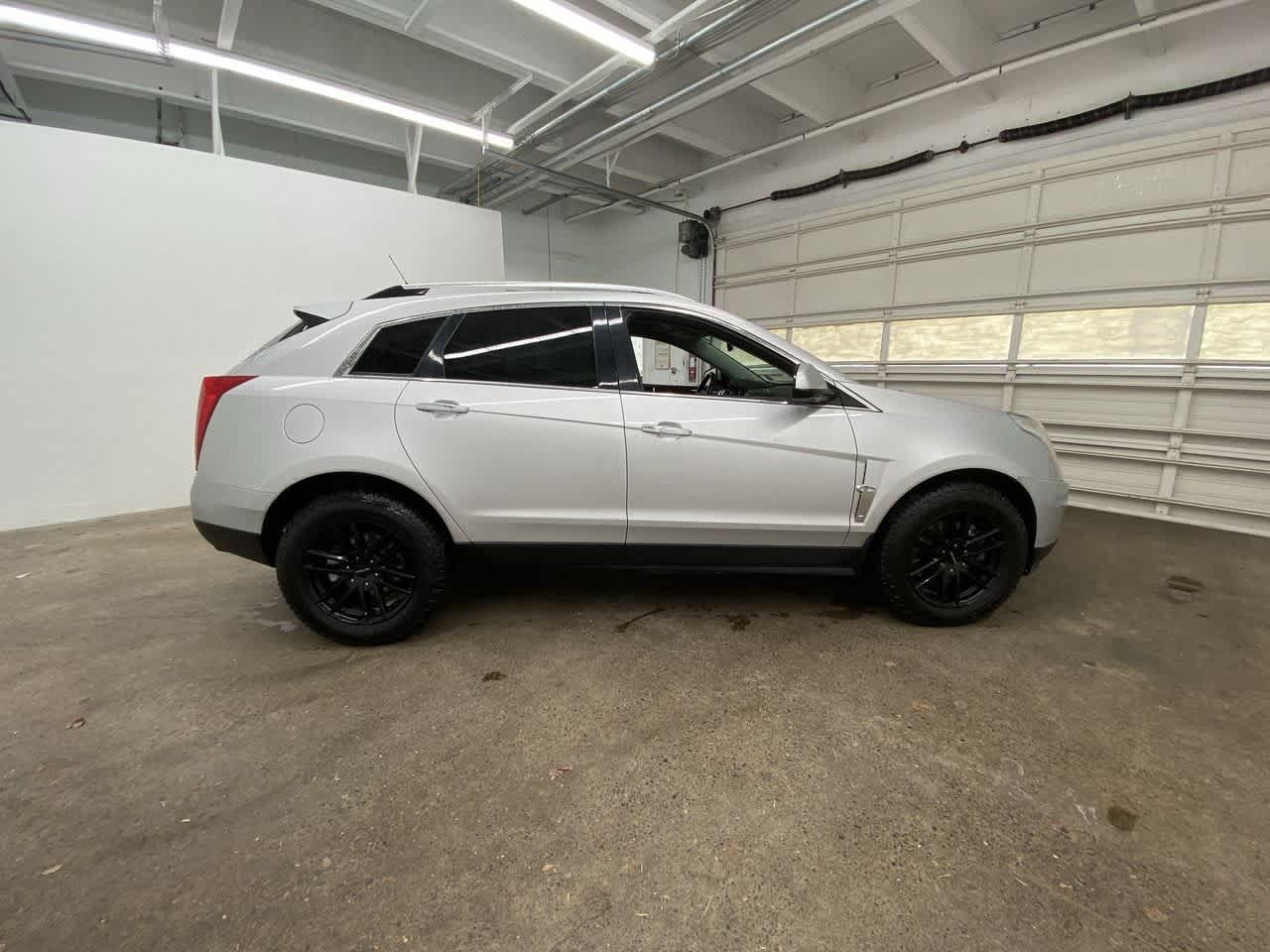 Thumbnail: 2012 Cadillac SRX - 7