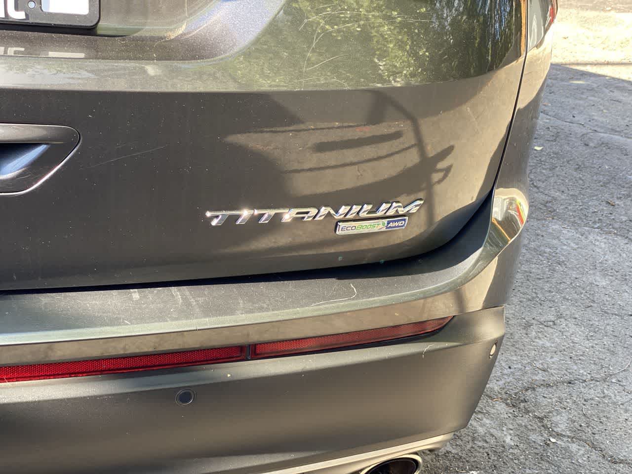 Thumbnail: 2017 Ford Edge - 11