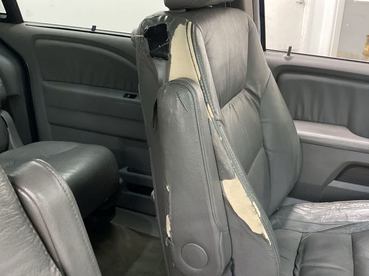 Thumbnail: 2010 Honda Odyssey - 35