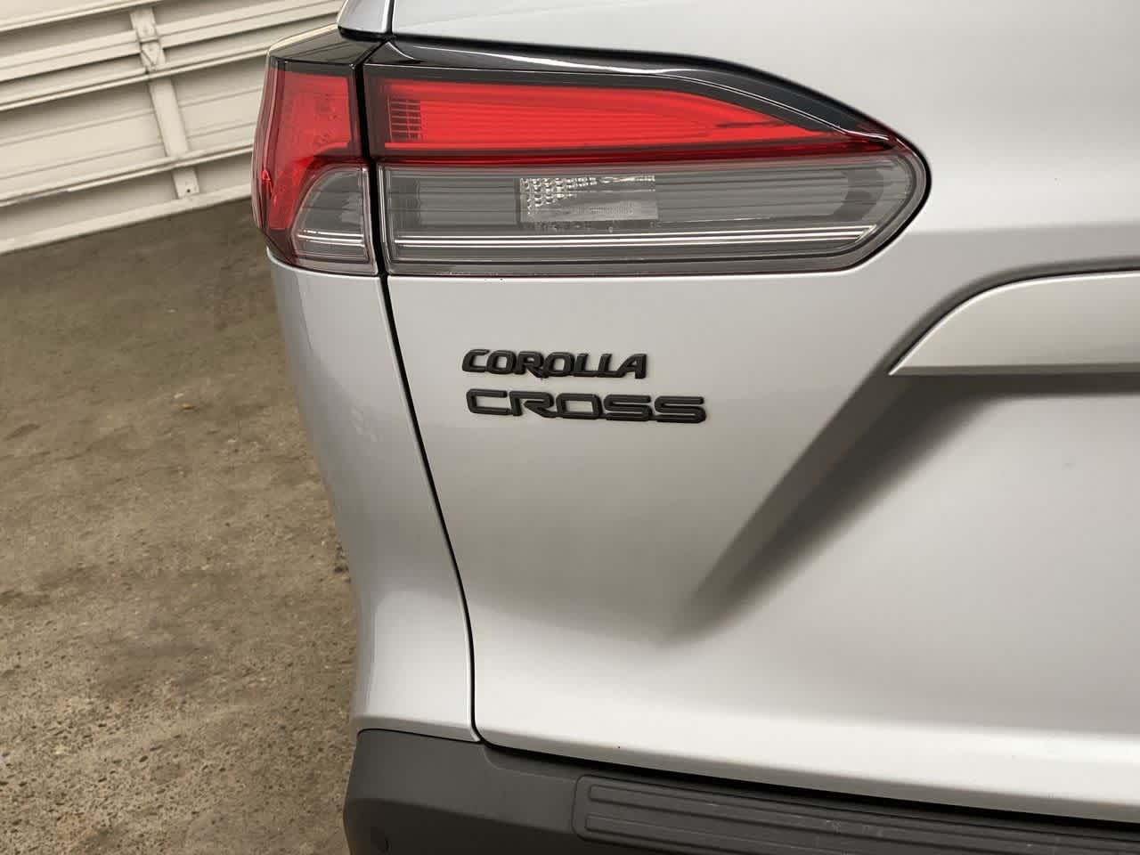 Thumbnail: 2022 Toyota Corolla Cross - 10