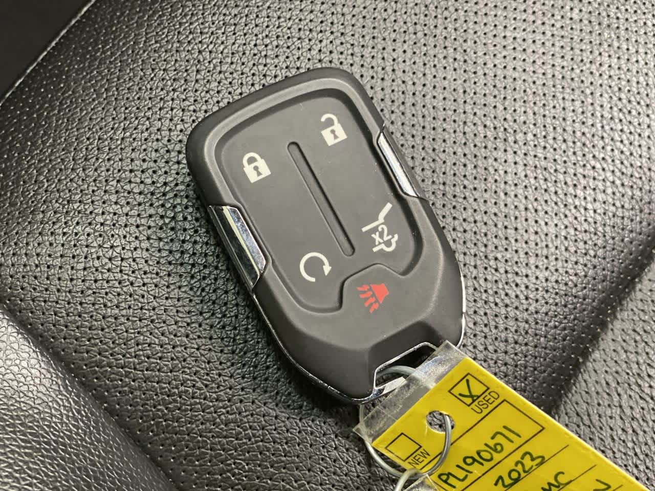 Thumbnail: 2023 GMC Terrain - 30