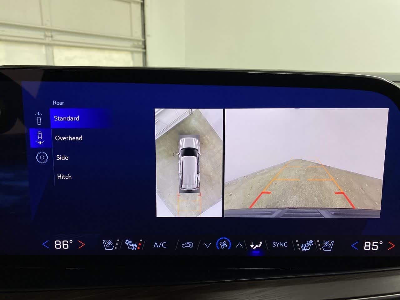 Thumbnail: 2025 Chevrolet Tahoe - 24